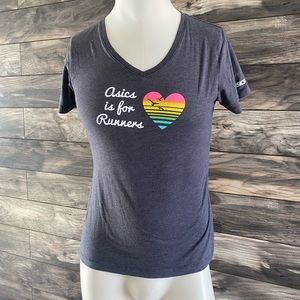 ⭐️3 for $22⭐️ ASICS Heather grey t-shirt with rainbow heart.